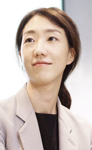 정남이 아산나눔재단 사무국장.(출처=월간 topclass)