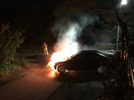 BMW 차량서 또 불…
