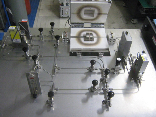 KIST 연구진이 제작한 수소투과도 측정장치