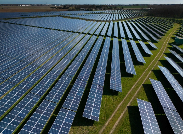 BRITAIN-ENERGY-RENEWALBLES-SOLAR