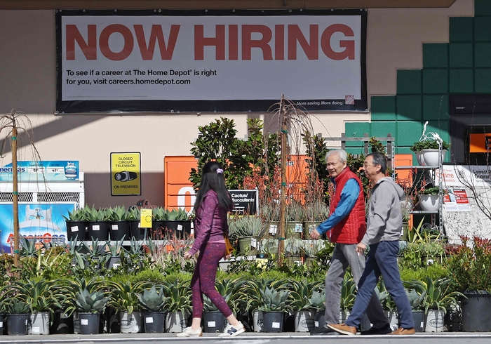FILES-US-ECONOMY-EMPLOYMENT-INDICATOR