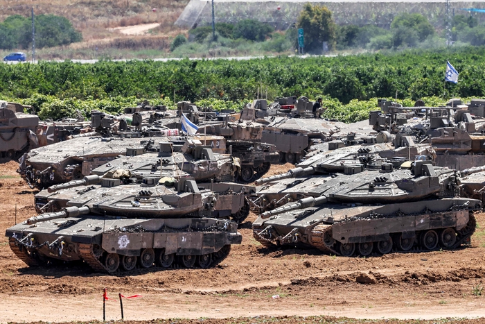 이스라엘이 운용중인 전차들..AFP/연합뉴스