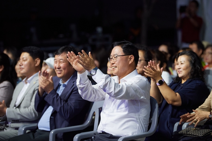 강수현 양주시장 2023 양주천만송이천일홍축제 공연 관람