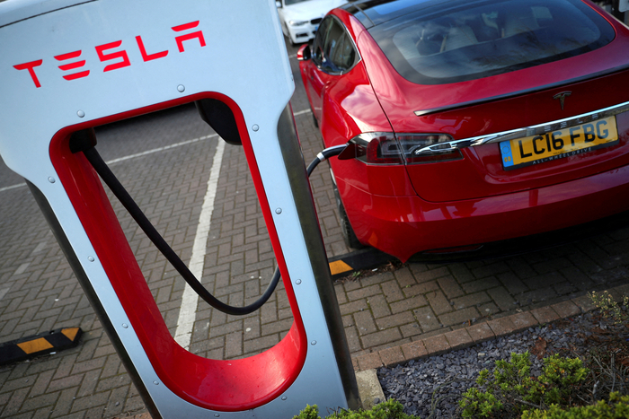 AUTOS-TESLA/EUROPE-FLEETS