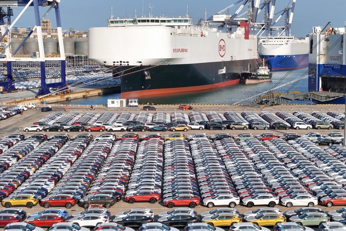 FILES-CHINA-EU-EVS-TRADE-CARS