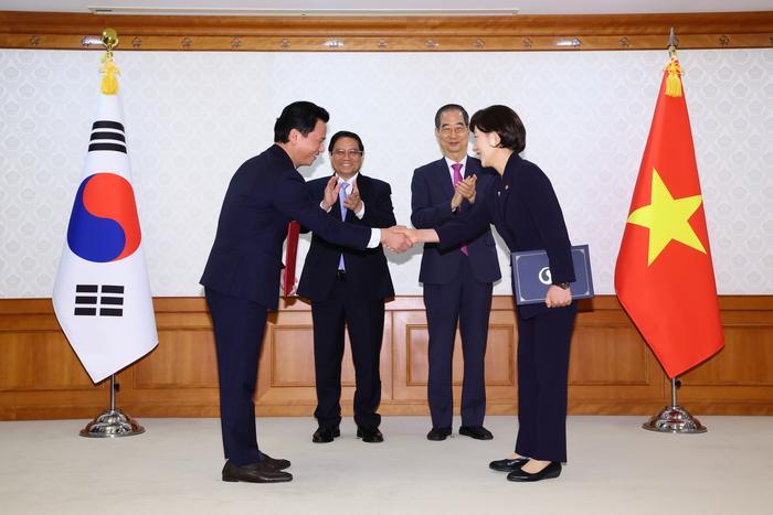 '베트남 자원재활용산업단지(RRIZ)' 설립에 관한 협력 양해각서(MOU)
