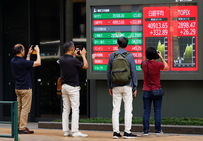 JAPAN-STOCKS/