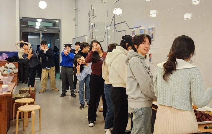 시흥시 청년스테이션 '공유식탁' 프로그램 현장