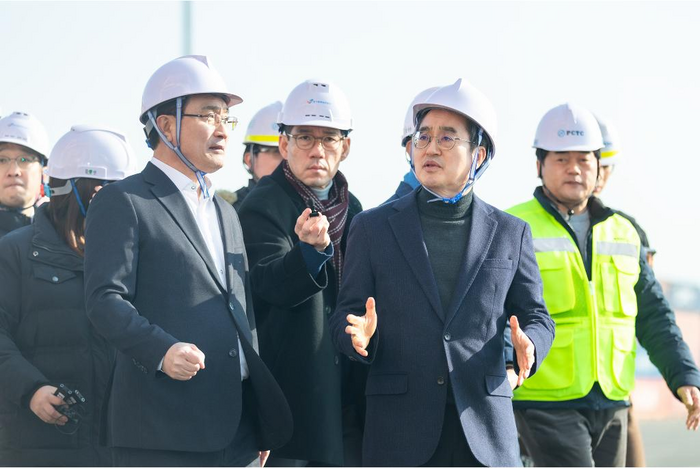 김동연