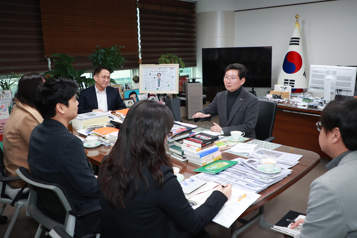 이상일