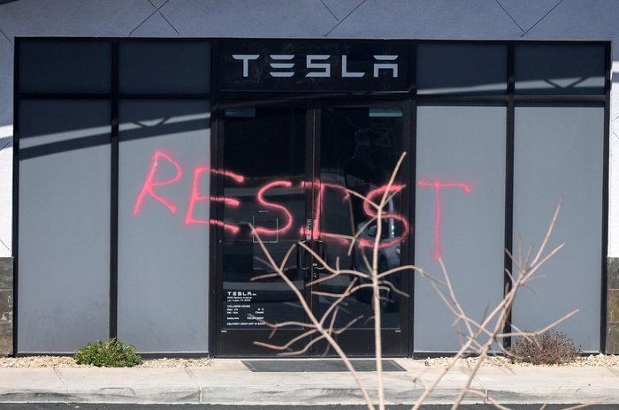 FILES-US-JUSTICE-POLITICS-TESLA