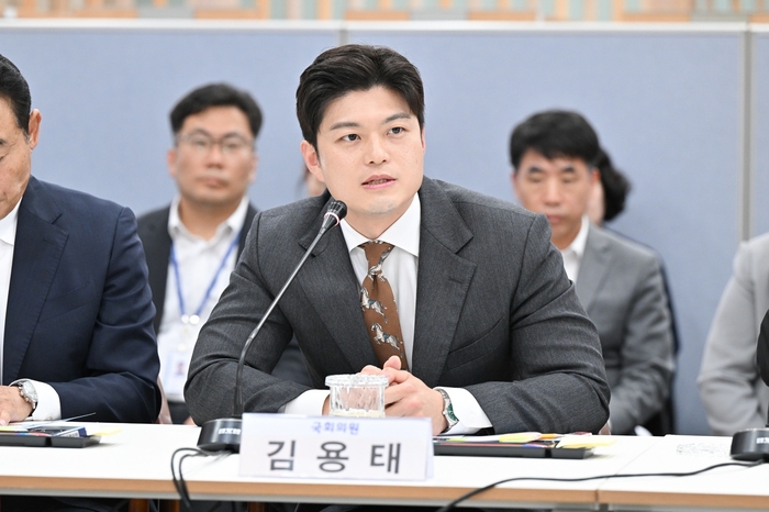 김용태 국회의원 21일 포청시청 방문