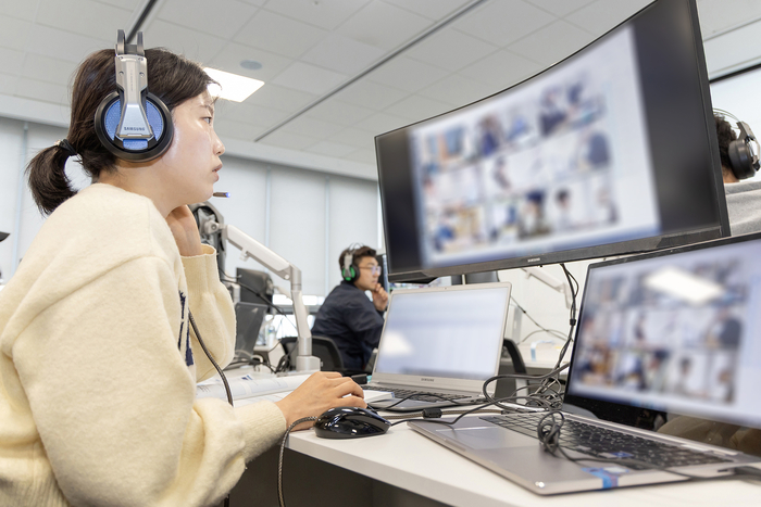 삼성직무적성검사(GSAT) 지원자가 응시 중인 모습. 사진=삼성 제공