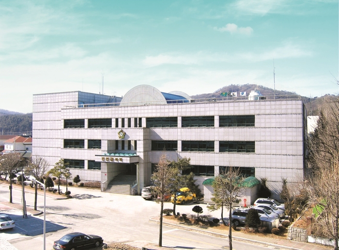 연천군의회 청사 전경