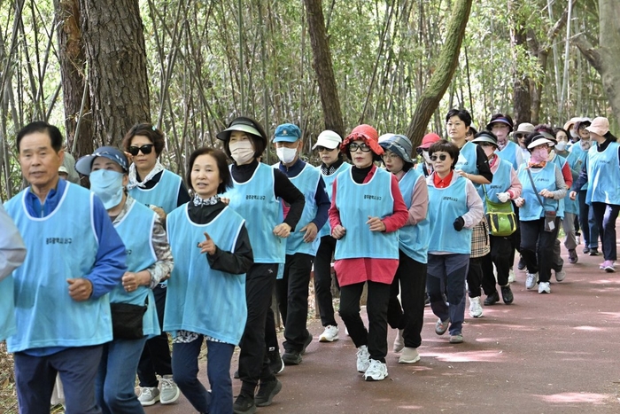 광주 서구, 100세 건강시대 실현 '어르신 맞춤 정책 펼친다'