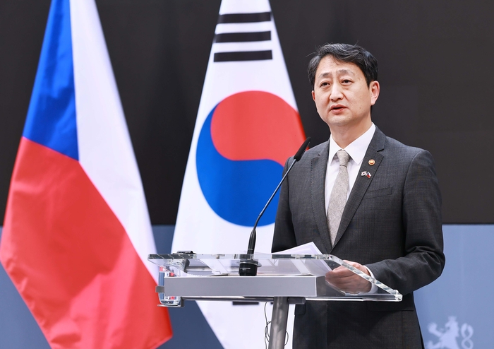 한ㆍ체코 원전산업 협력 약정 체결식에서 발언하는 안덕근 산업부 장관