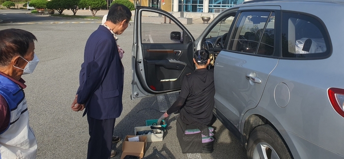 고흥군, 고령 운전자 '차선이탈 경보장치' 설치 지원