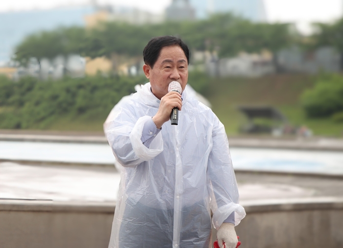 주광덕 남양주시장 15일 생활개선남양주시연합회 주관 EM 흙공 던지기 행사 참석
