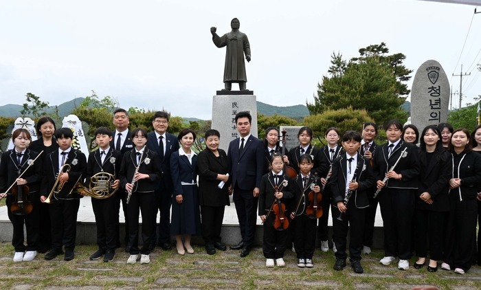 영광군 꿈키움 드림오케스트라, 5·18 민주화운동 기념 식전 공연 '감동 선사'