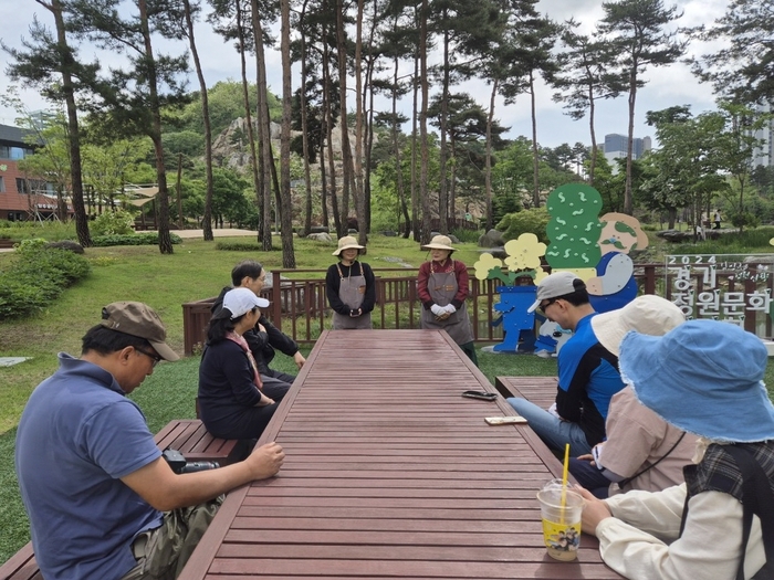 남양주시 '해설이 있는 정원산책' 현장