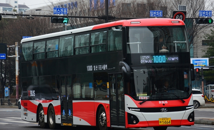 고양특례시 1000번 2층버스