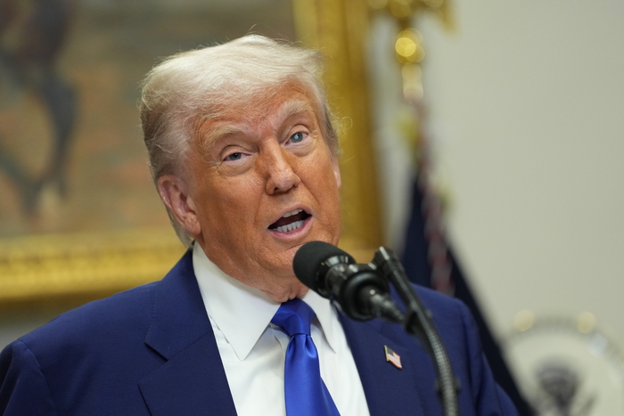 USA GOVERNMENT TRUMP