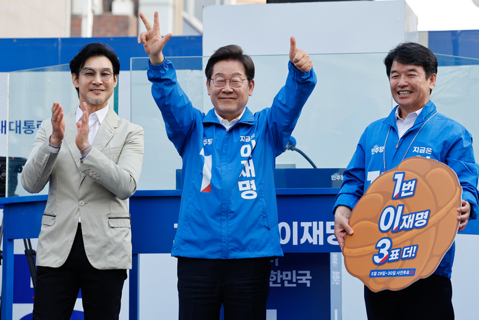 지지 호소하는 이재명 후보