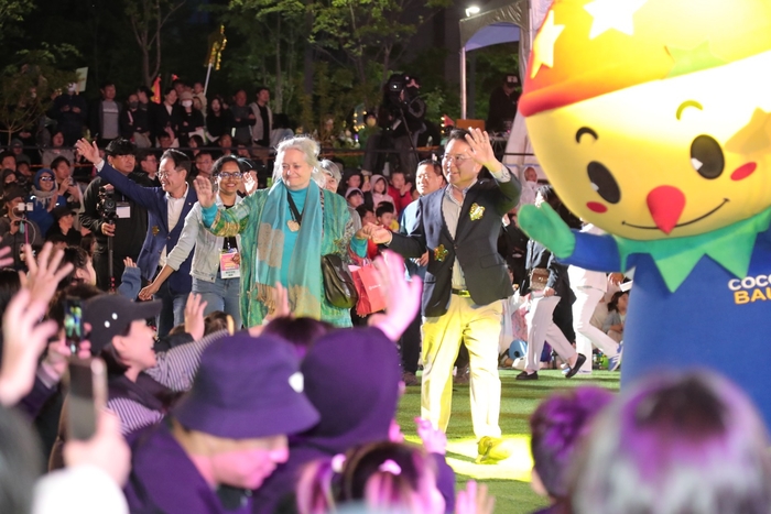 인형극제 개막