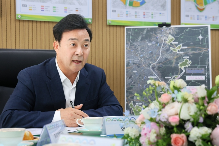 김성제 의왕시장 5월30일 이한준 한국토지주택공사(LH) 사장 만나 의왕시 주요 현안 7개 사항 집중 논의
