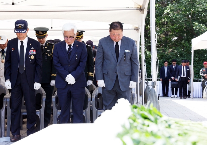 파주시 6일 제70회 현충일 추념식 개최