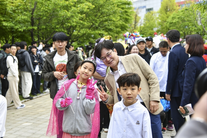 김병수 김포시장 만화도서관 개관식 참석
