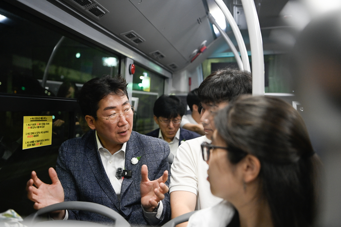 원강수 원주시장 대학N버스 탑승
