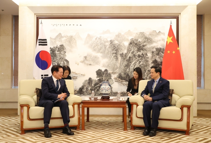 최대호 안양시장(좌)-다이빙 주한중국대사 25일 간담회 개최
