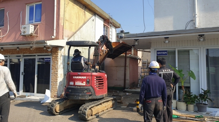 파주시 성매매집결지 불범 건축물 대상 10차 행정대집행 단행(신관)