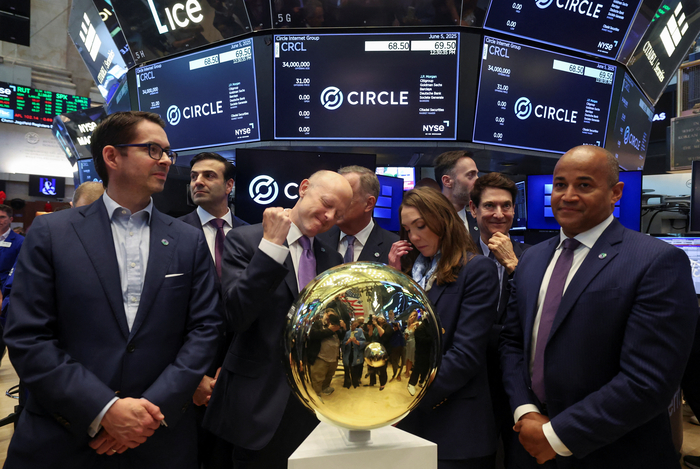 CIRCLE-IPO/