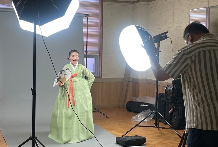 진도군, 원로 문화예술인 장수 사진 촬영