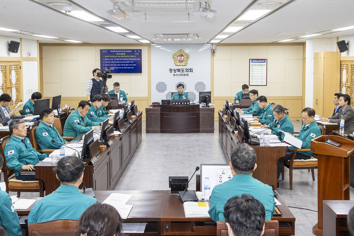 경북도의회 “미국산 사과 수입 검토 즉각 중단하라