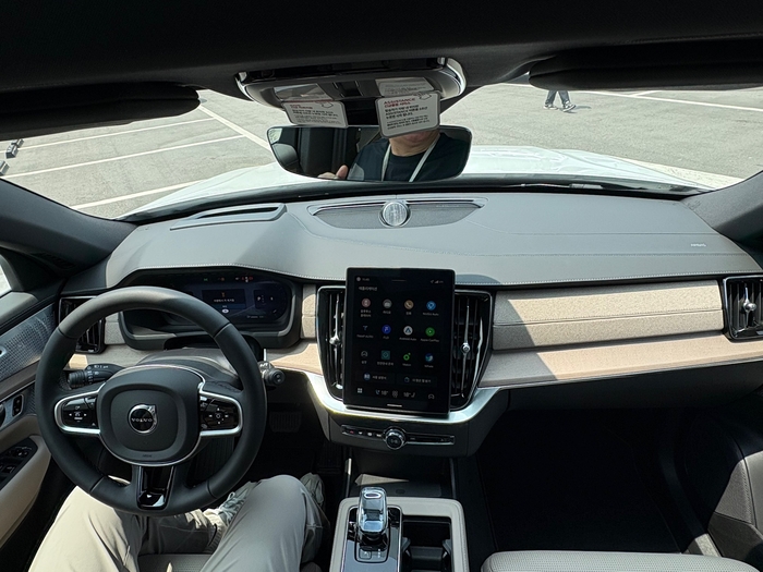 볼보 XC90. 사진=이찬우 기자