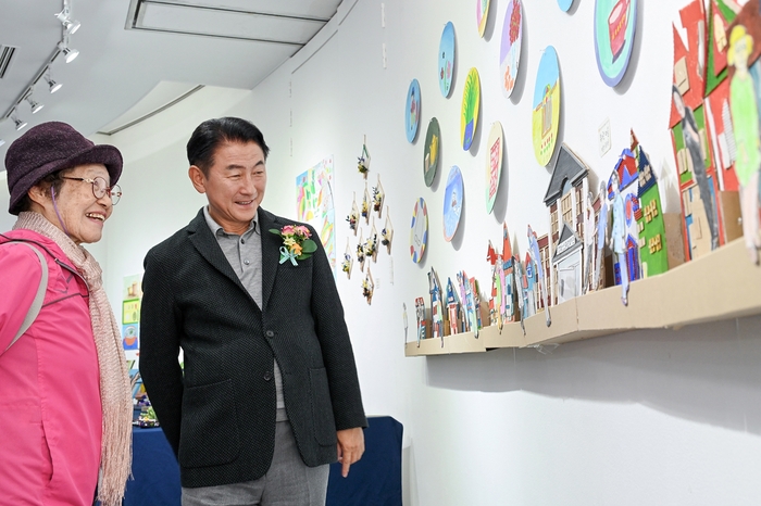 의정부노인종합복지관 제20회 회룡시니어전시회