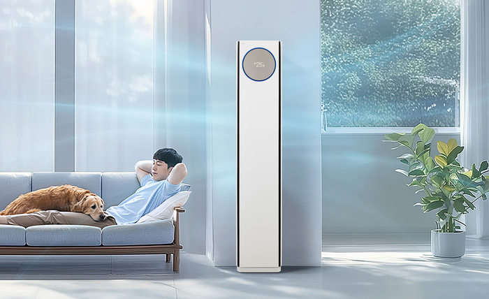 LG전자가 올 초 선보인 'LG 휘센 오브제컬렉션 타워I'. 'AI음성인식', 'AI 바람' 등 다양한 AI 기능을 탑재한 것이 특징이다.
