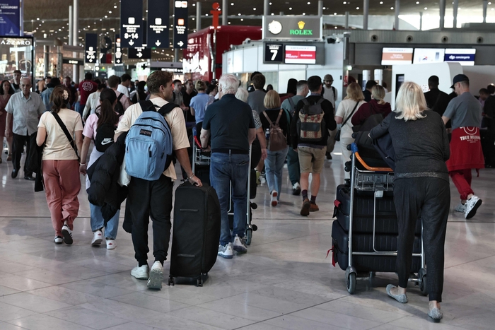 FRANCE-AVIATION-LABOUR-STRIKE