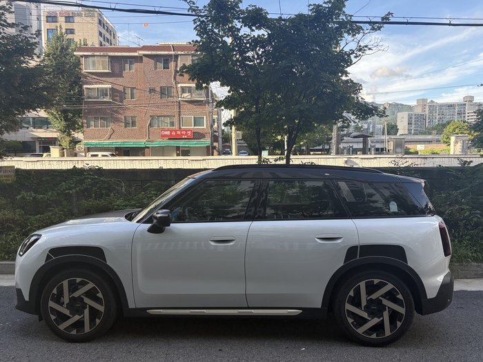 올-일렉트릭 MINI 컨트리맨. 사진=이찬우 기자
