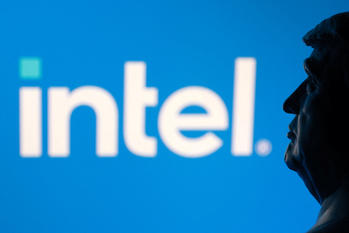 USA-INTEL/TRUMP