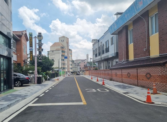 해남군 전선 지중화 박차“전봇대 없는 거리 환해졌어요