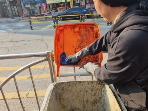 양평군 음식물류폐기물 전용수거용기 세척사업 현장