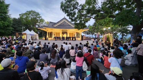 고양특례시 '행주가(街)예술이야(夜)' 축제 전경