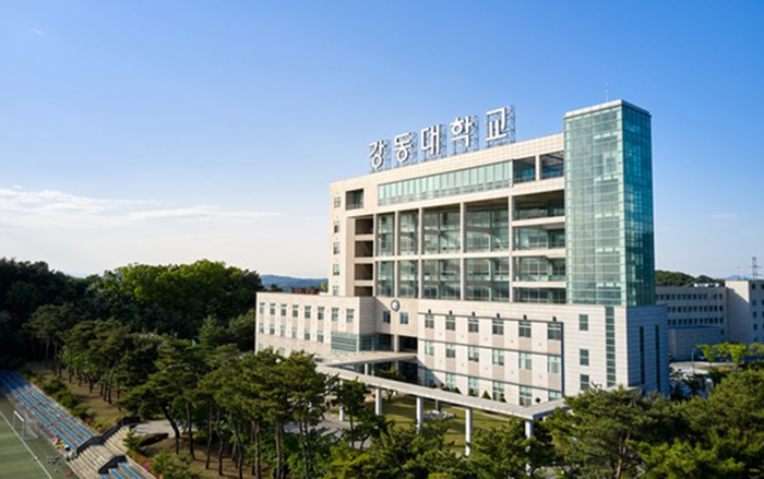 수험생·학부모 대상 맞춤형 입시 상담… 현장 무료 원서접수·기념품 제공