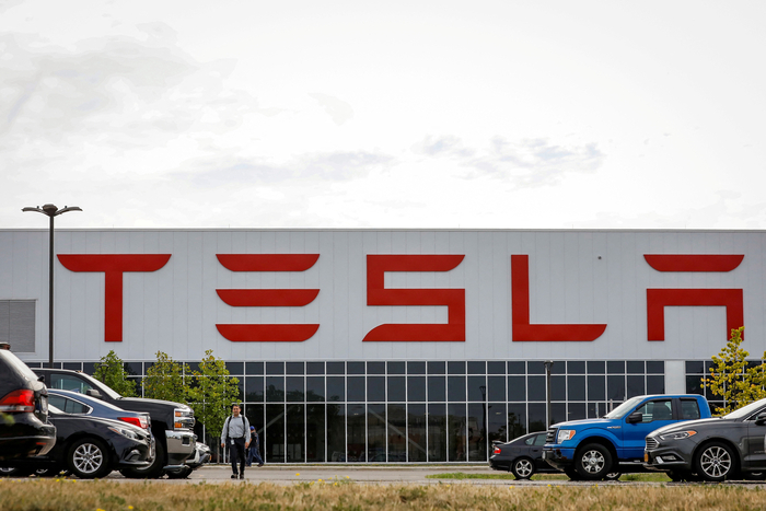 TESLA-LAWSUIT/EMPLOYMENT