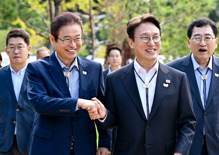 김민석 총리, 경주 방문해 APEC 준비 상황 점검