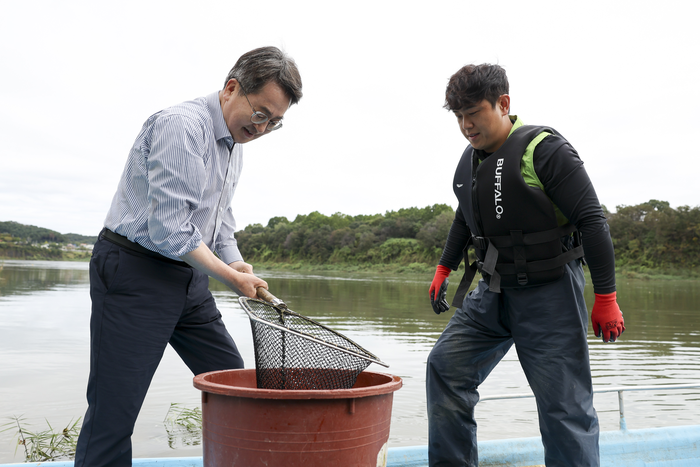 김동연